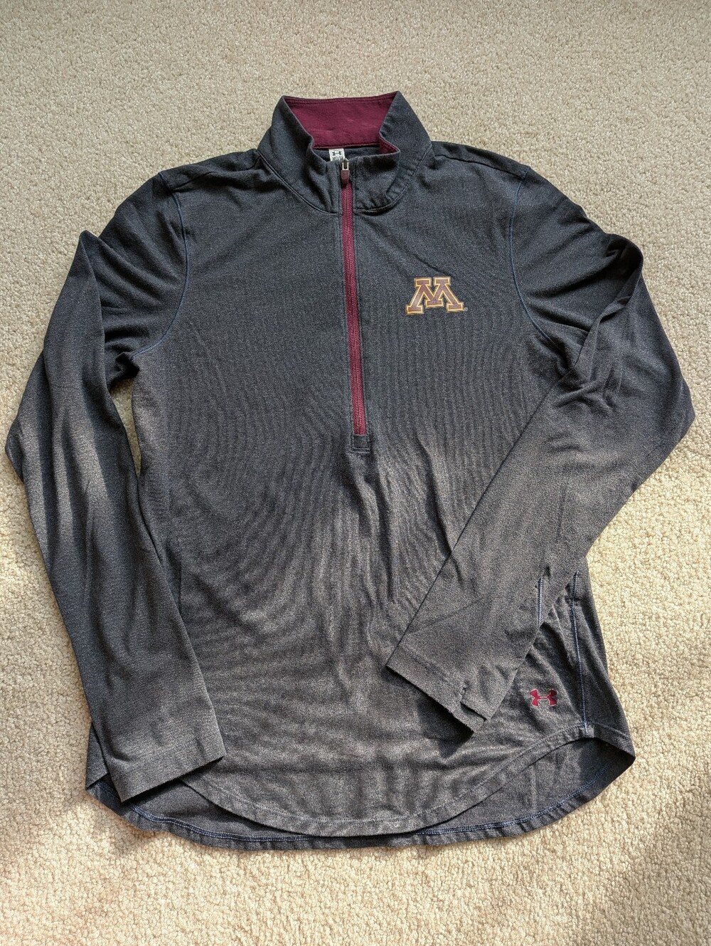 Under Armour University Of Minnesota Golden Gophers Quarter Zip Pullover Women's